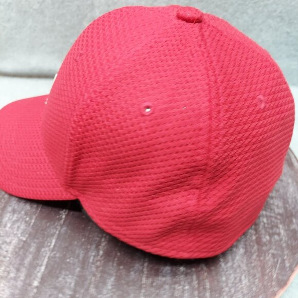 Adidas Red Trefoil Logo Baseball Cap With Breathable Mesh Design L/XL - Picture 4 of 14